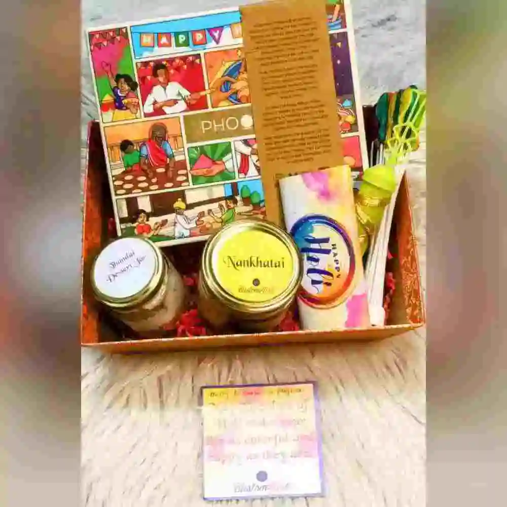 Elegant Holi Delight hamper